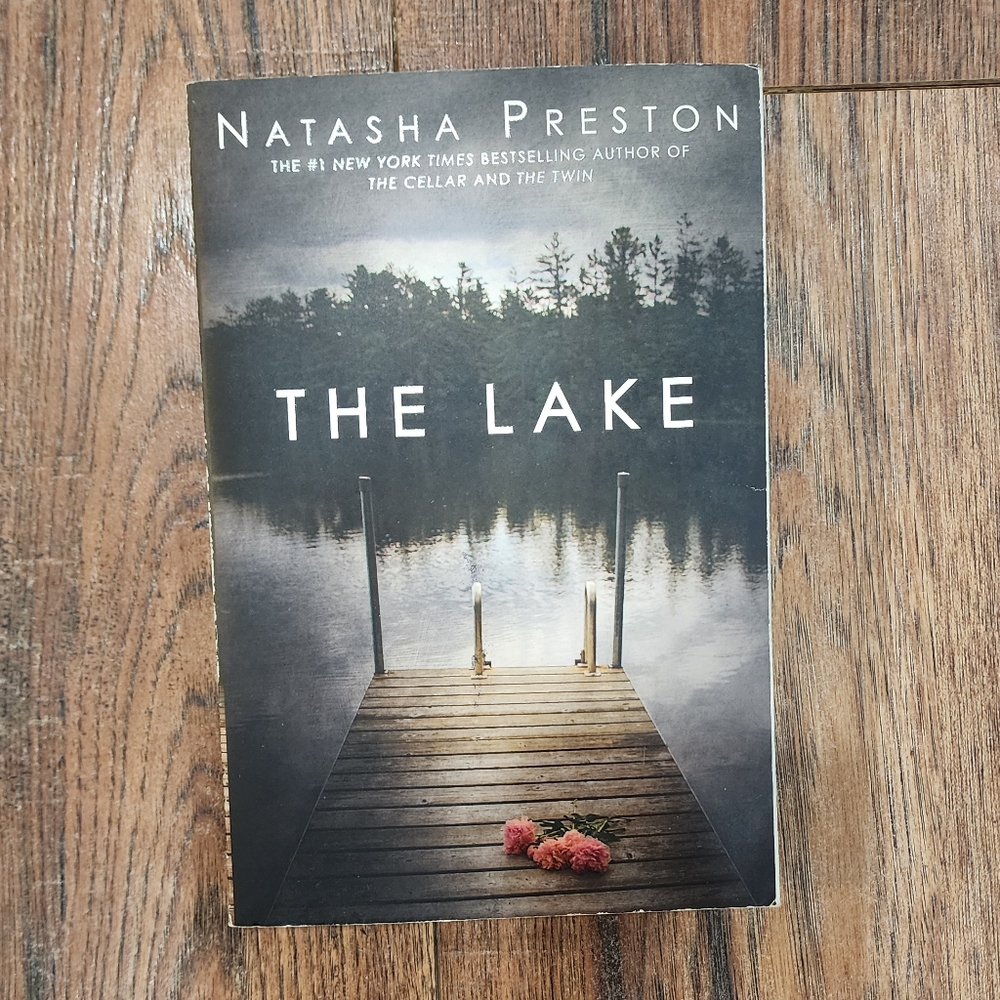 The Lake by Natasha Preston Adult Fiction Mystery Suspense Paperback Novel Book